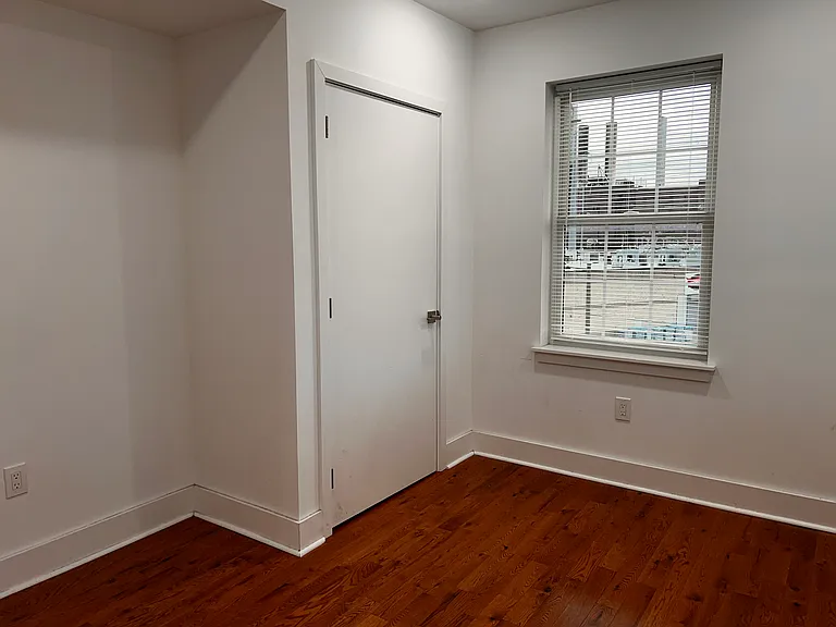 1100 S 27th St #3F — Photo 15