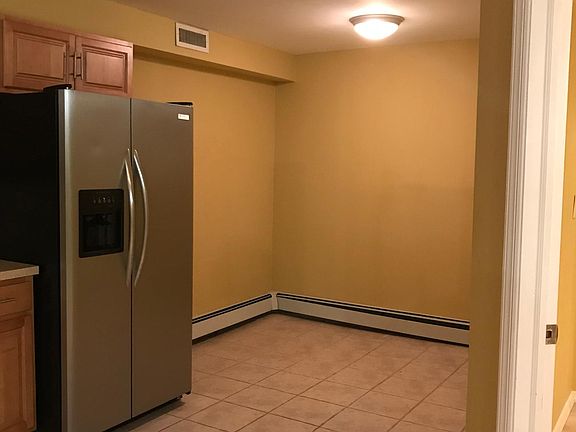 5th image of 16136 95th St #1
