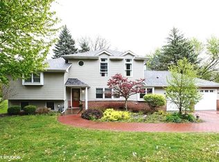 6317 Washington St, Downers Grove, IL 60516