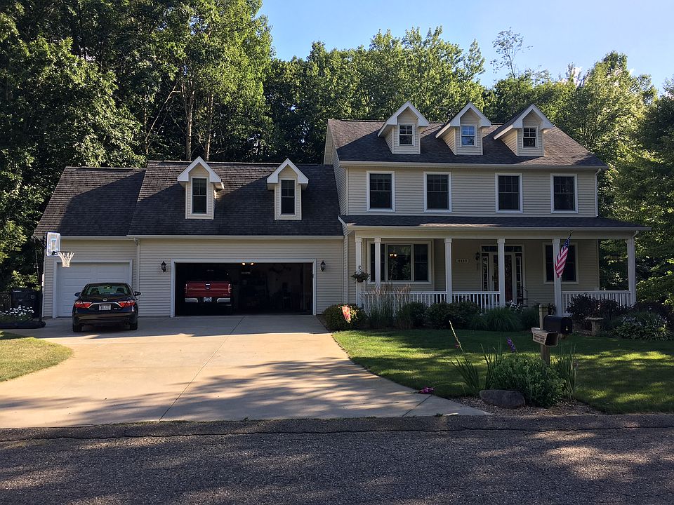 1st image of 4448 Rollridge Ave