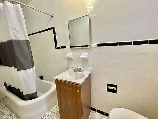 Rented by Alpha Properties NYC I LLC | media 5