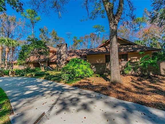 3rd image of 2104 Silver Leaf Ct