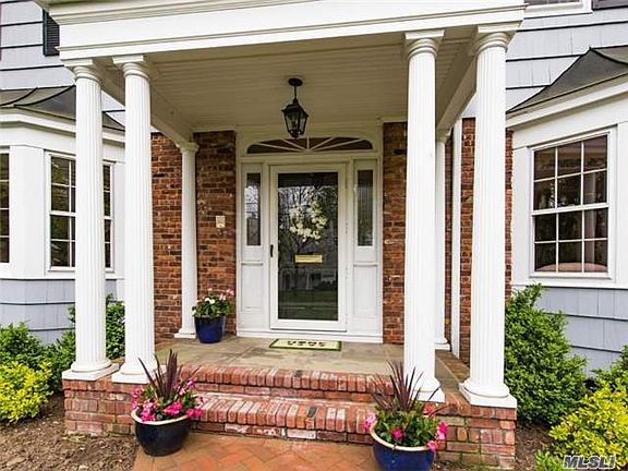 2nd image of 15 Strickland Pl