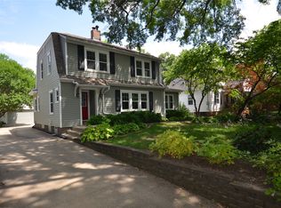 113 51st St, Des Moines, IA 50312