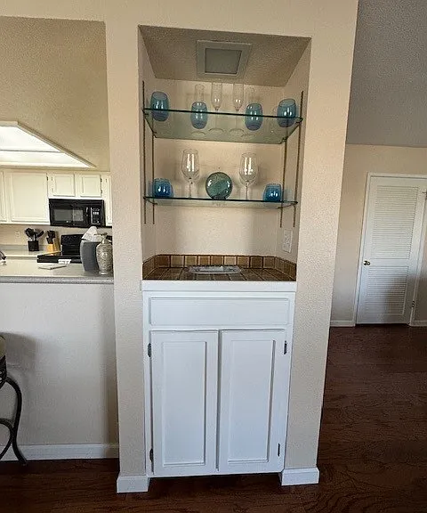 1800 Clubhouse Dr #36 — Photo 12