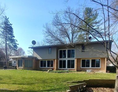 1035 David Dr, Hastings, MI, 49058
