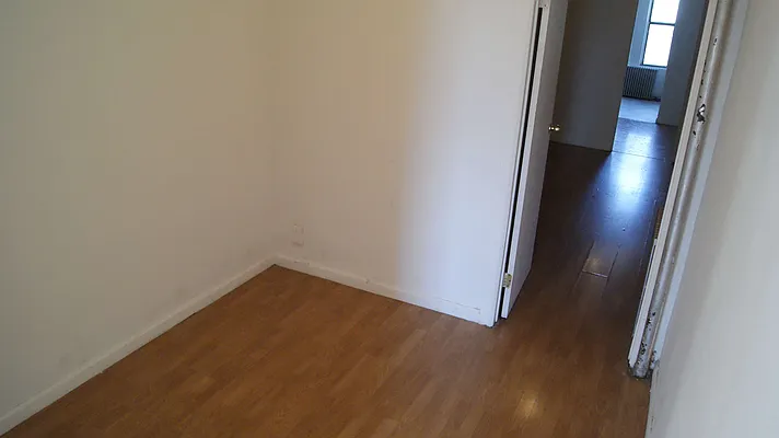 Rented by East Williamsburg Realty Inc | media 20