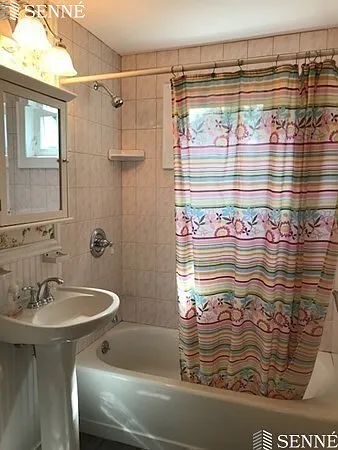 17 Grant St #1 — Photo 9