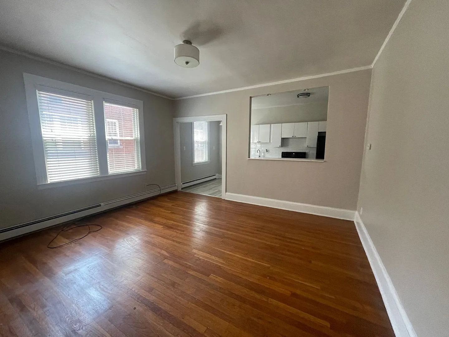 16 EV LLC. — Photo 3