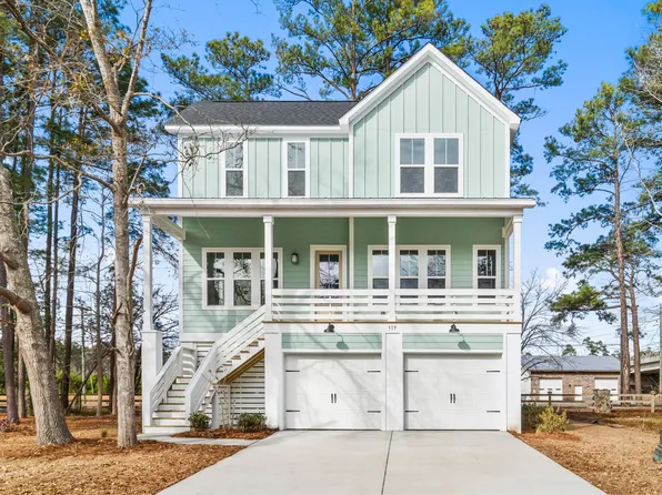 3249 Ben Watson Ct, Charleston, SC 29412