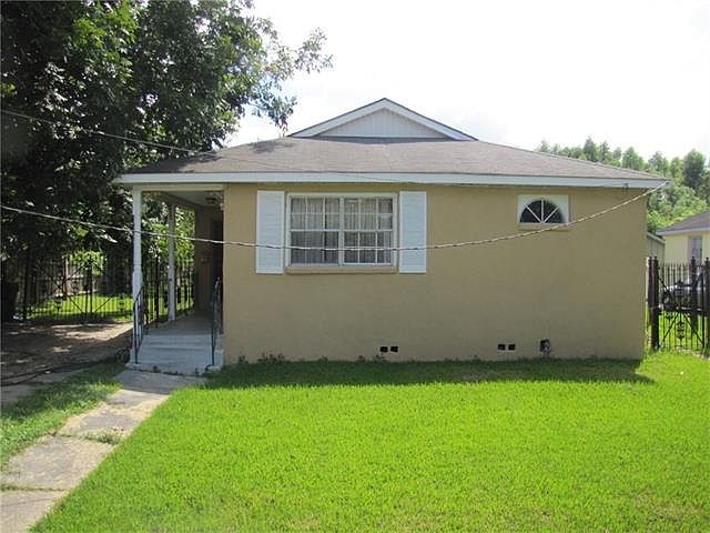 1st image of 1612 Shirley Dr