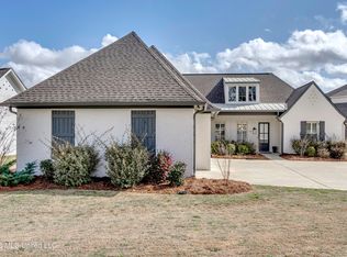 200 Herons Bay Cir, Madison, MS 39110