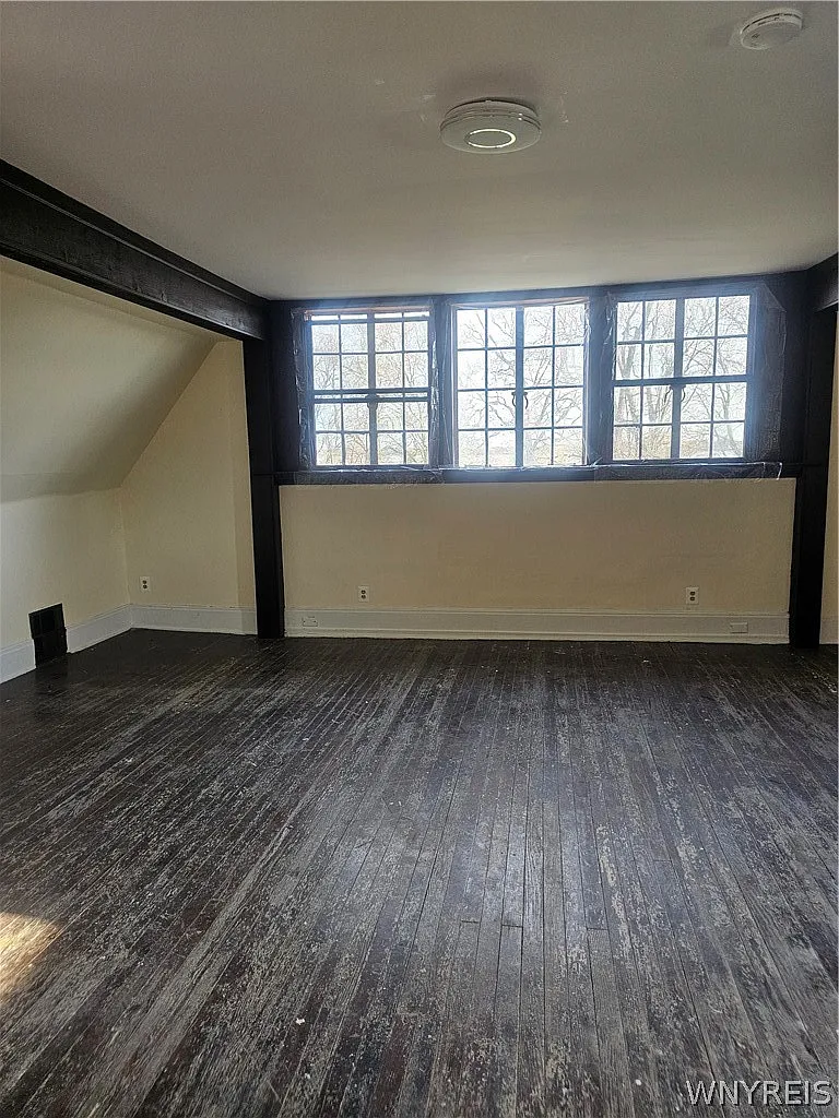 1 bed, 1.0 bath, 1000 sqft, $1,200 — Photo 3