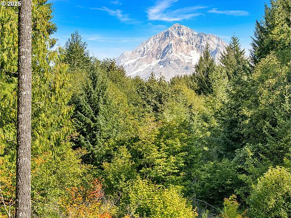 5th image of 20497 E Lolo Pass Rd