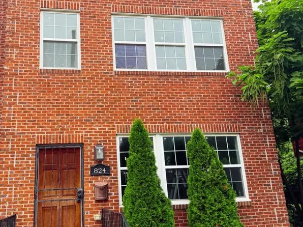 824 Eastern Ave NE, Washington, DC 20019
