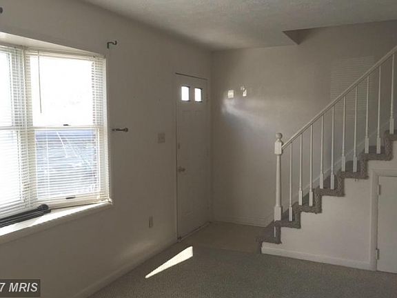 2nd image of 1114 Wadewood Ct
