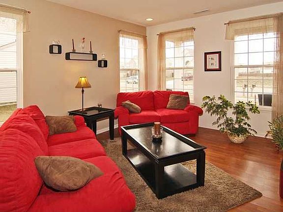 4th image of 6679 Taraval Dr
