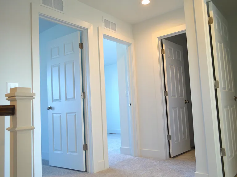 112 Stickley Dr — Photo 8