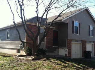 1139 E Johnston St, Olathe, KS 66061