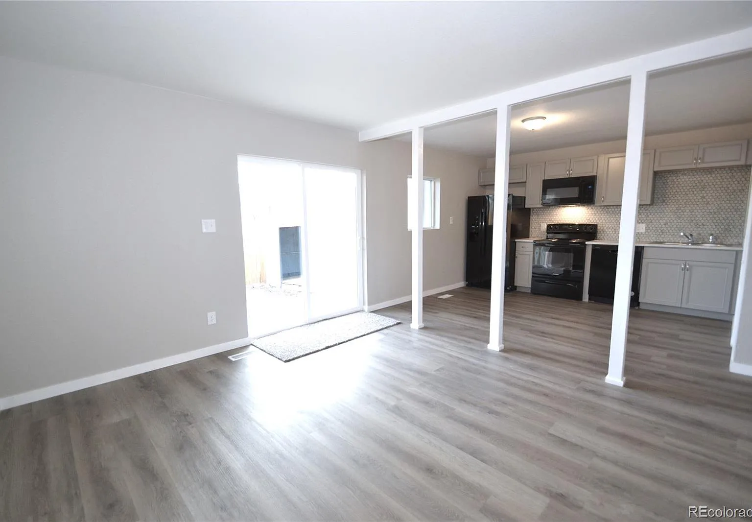 2 bed, 1.0 bath, 1536 sqft, $1,325 — Photo 4
