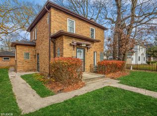 226 W 45th Ave, Gary, IN 46408