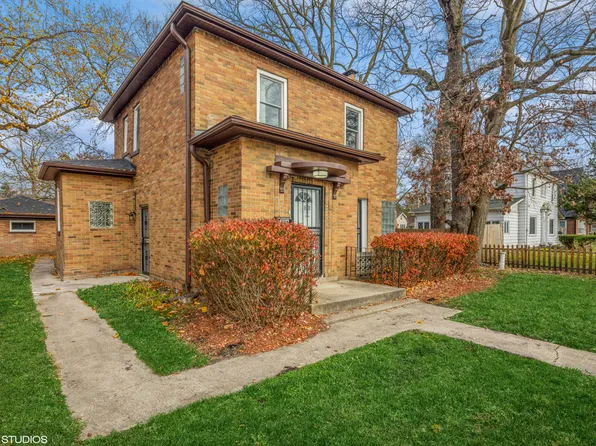 226 W 45th Ave, Gary, IN 46408