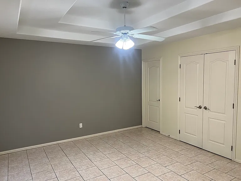 1701 Phoenix St — Photo 20