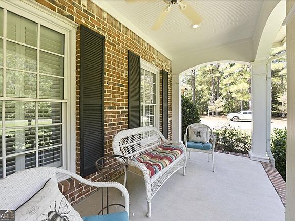 5th image of 25 Jennings Ln