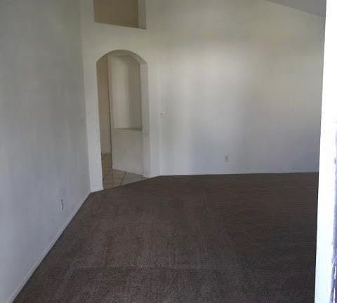 5th image of 68 King Fisher Way
