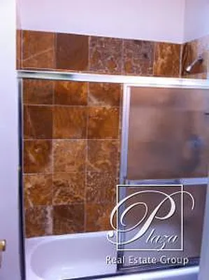 Rented by Plaza Real Estate Group | media 28