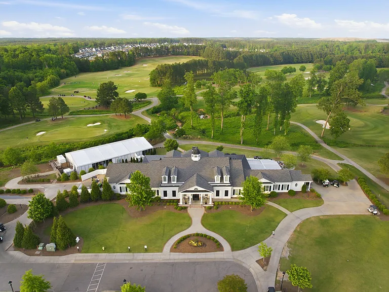 Golf club