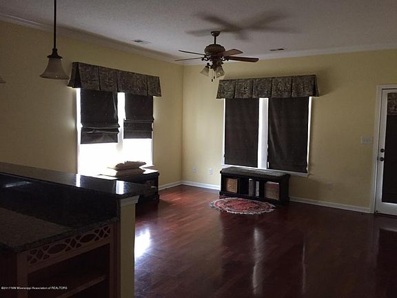 4th image of 7292 Stone Garden Dr
