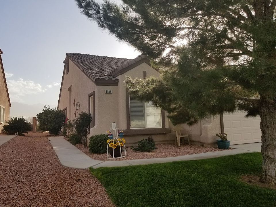 2nd image of 1186 Pebble Beach Dr