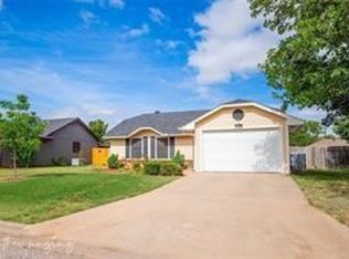 3826 Georgetown Dr, Abilene, TX 79602