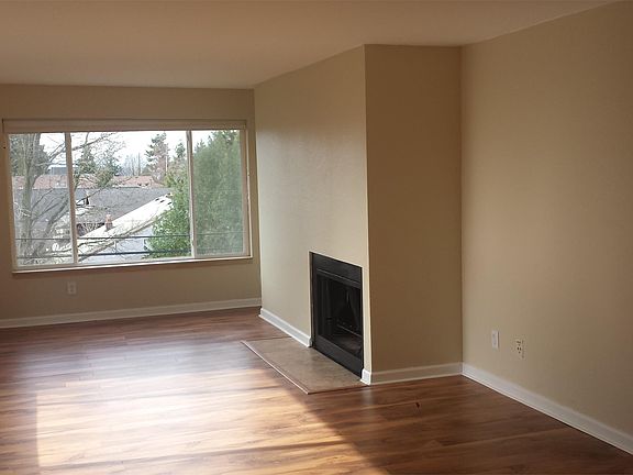 2nd image of 555 N 105th St Unit 403