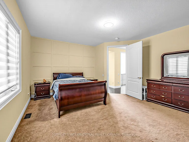 54 Kelways Cir #UPPER — Photo 20