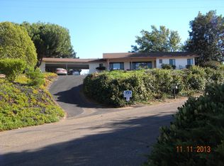 2836 Calmar Dr, Escondido, CA 92029