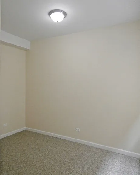 4747 N Troy St #GW — Photo 4