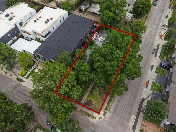 2300 N Prairie Ave, Dallas, TX 75204