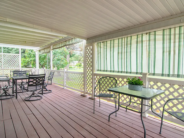 779 N Harvey Ln — Photo 28