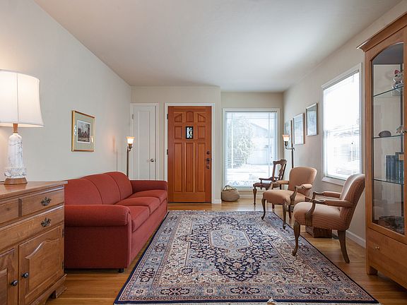 3rd image of 5723 Alameda Ave