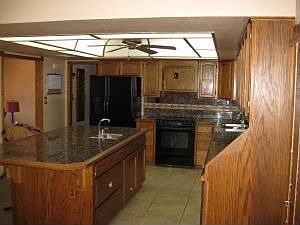 3rd image of 3328 W Willow Ave