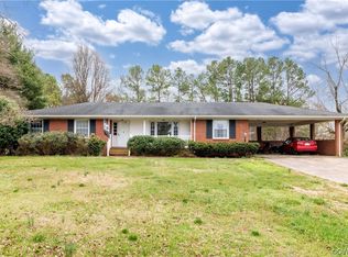 1689 Germantown Rd, Farmville, VA 23901