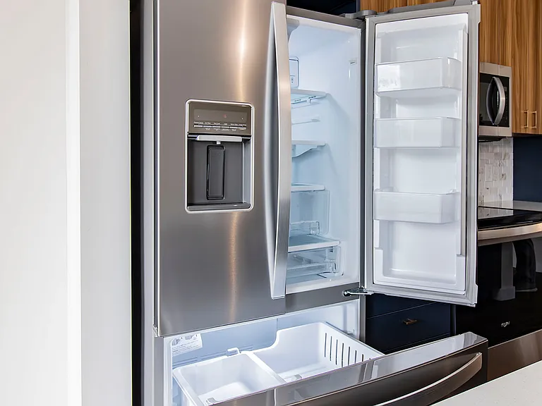 French Door Refrigerators with Water Dispensers