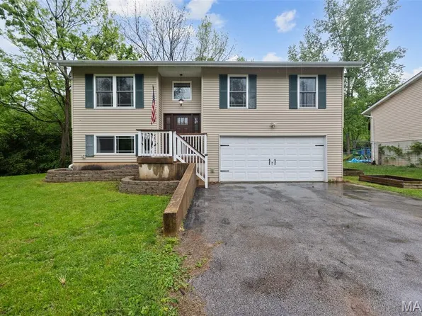 5512 Dillon Rd, High Ridge, MO 63049