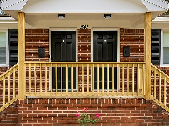 2nd image of 4500 Cemetary St