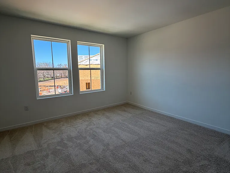 57 Silverbell Ave — Photo 9