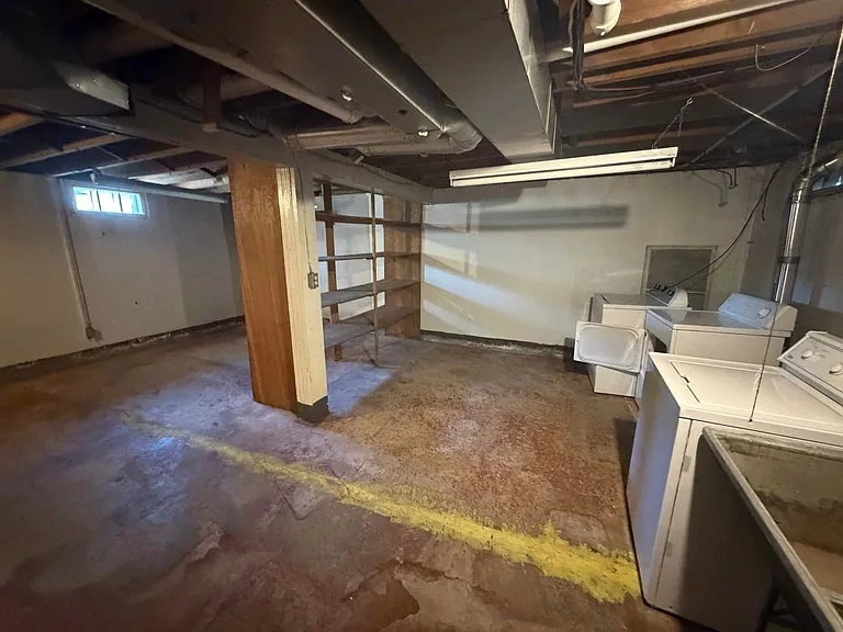 532 Gilbert Ave — Photo 10