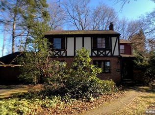 266 County Rd, Demarest, NJ 07627