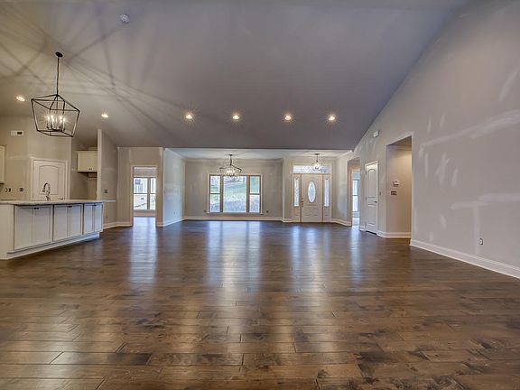 5th image of 1849 Calgary Falls Ln